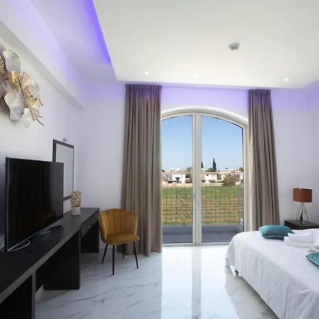别墅 Maxor Palace